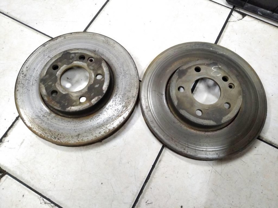 Диски тормозные перед MERCEDES-BENZ V-класс W447 (2014 - 2025) фото 1 — Разборка Мерседес