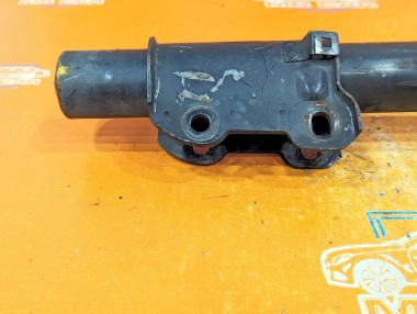 Стойка передняя MERCEDES-BENZ Sprinter W906 (2006 - 2019) — Разборка Мерседес