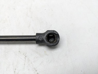 Амортизатор капота MERCEDES-BENZ Citan W415 (2012 - 2021) — Разборка Мерседес