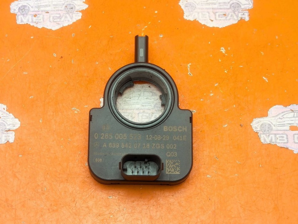 Датчик угла поворота MERCEDES-BENZ Vito W639 (2003 - 2010) фото 1 &mdash; Разборка Мерседес