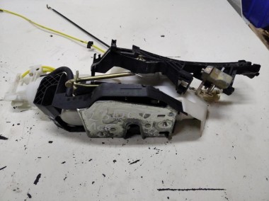 Замок двери задней левой MERCEDES-BENZ S-класс W220 рестайлинг (2002 - 2005) — Разборка Мерседес