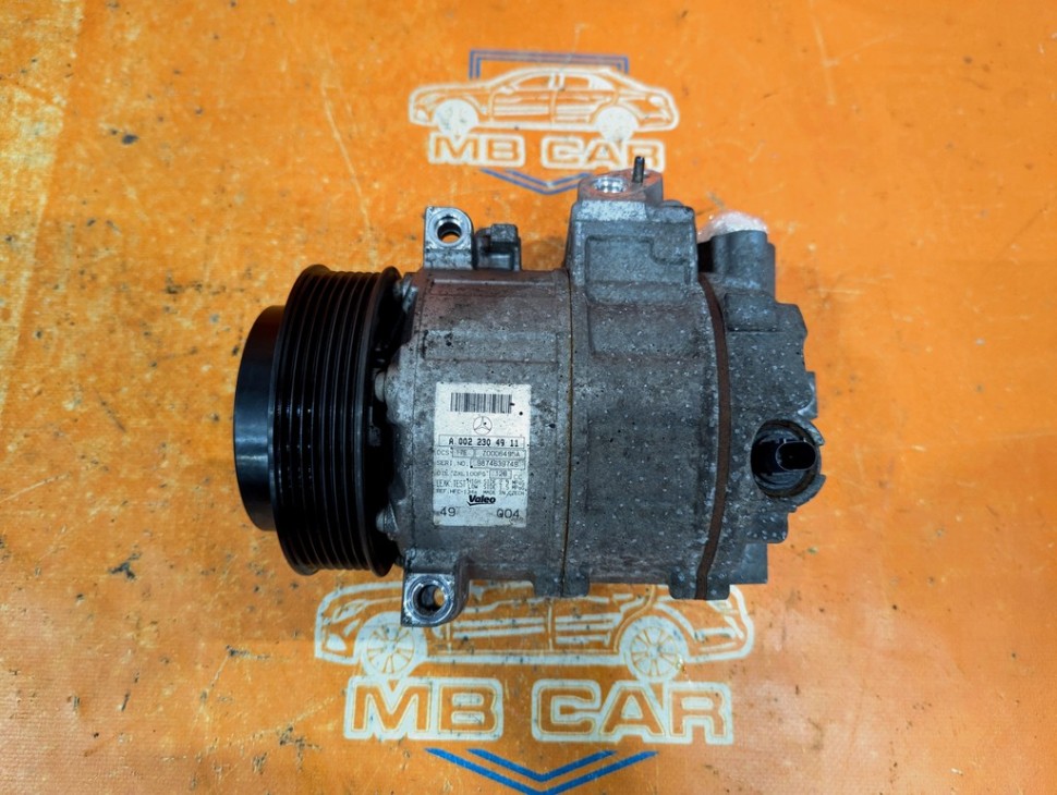 Компрессор кондиционера MERCEDES-BENZ C-класс W204/S204 (2006 - 2011) фото 1 — Разборка Мерседес