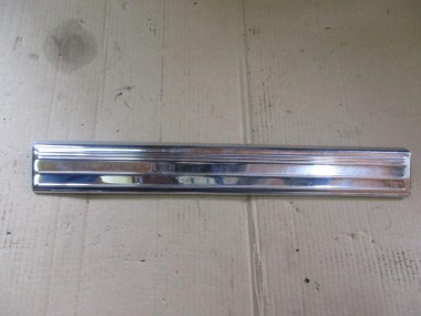 Накладка порога внутренняя MERCEDES-BENZ S-класс W220 рестайлинг (2002 - 2005) — Разборка Мерседес