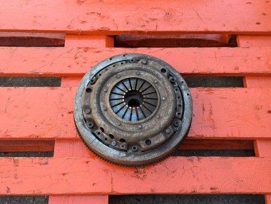 Маховик МКПП MERCEDES-BENZ 190 (W201) W201 (1982 - 1993) — Разборка Мерседес