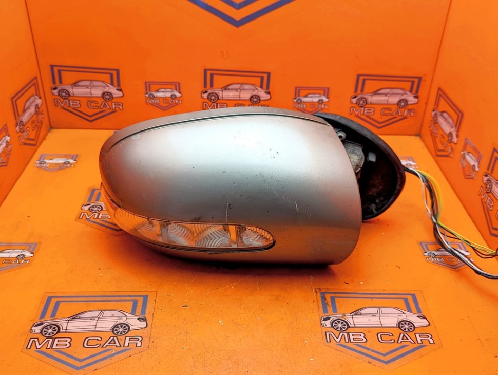 Зеркало правое MERCEDES-BENZ E-класс W211/S211 (2002 - 2006) фото 1 &mdash; Разборка Мерседес