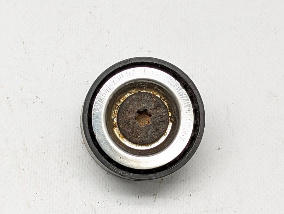 Ролик обводной MERCEDES-BENZ Sprinter W906 (2006 - 2019) фото 1 — Разборка Мерседес