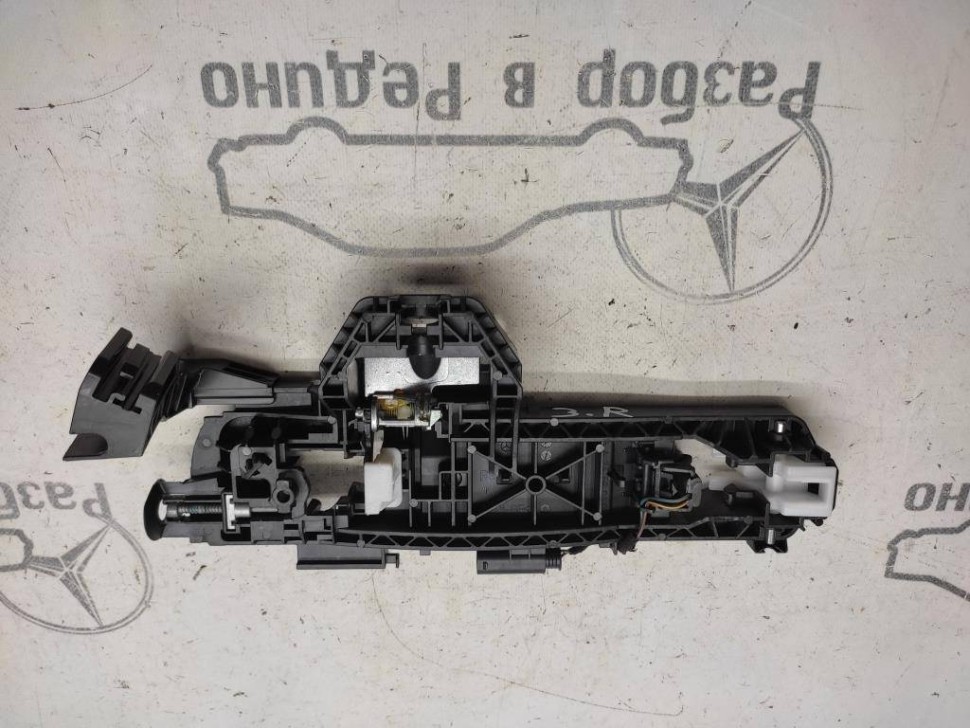 Ответная часть замка двери MERCEDES-BENZ GLS-класс X166 (2015 - 2019) фото 1 — Разборка Мерседес