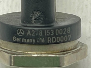 Датчик давления топлива MERCEDES-BENZ A-класс W176 (2012 - 2015) — Разборка Мерседес