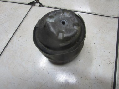 Опора двигателя MERCEDES-BENZ C-класс W203/S203/CL203 рестайлинг (2004 - 2008) — Разборка Мерседес