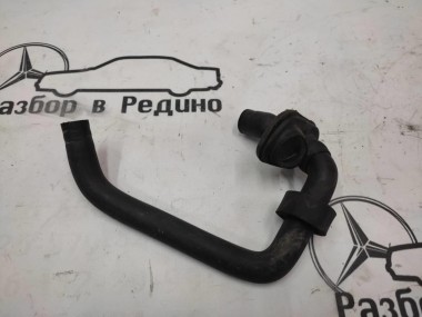 Патрубок ОЖ MERCEDES-BENZ E-класс W210/S210 (1995 - 1999) — Разборка Мерседес