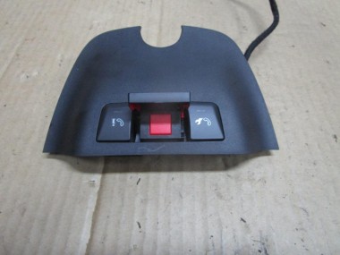 Кнопка SOS MERCEDES-BENZ GLE-класс AMG Coupe C292 (2015 - 2019) — Разборка Мерседес