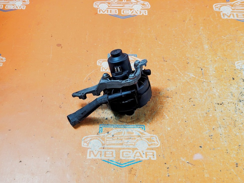 Продувка катализатора MERCEDES-BENZ C-класс W204/S204 (2006 - 2011) фото 1 &mdash; Разборка Мерседес