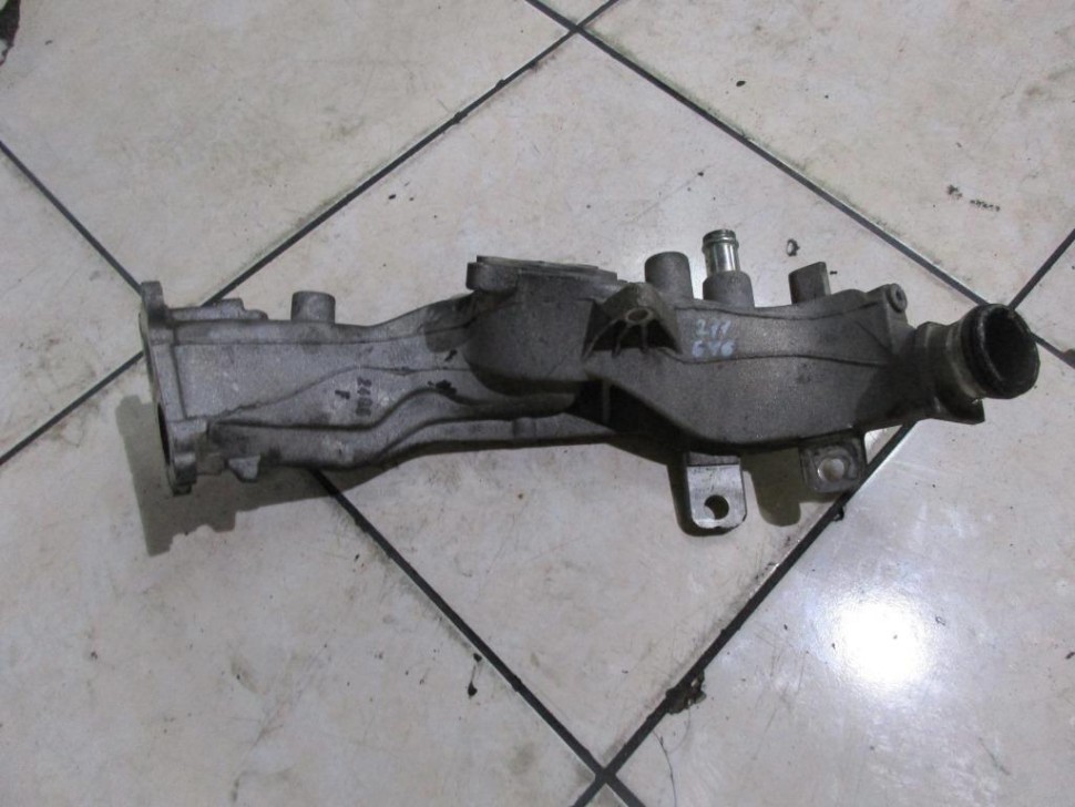 Трубка рециркуляции ОГ MERCEDES-BENZ E-класс W211/S211 (2002 - 2006) фото 1 — Разборка Мерседес