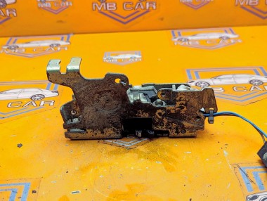 Замок двери сдвижной MERCEDES-BENZ V-класс W638/W639 (1996 - 2003) V 220 2.1 D AT (122 л.с.) &mdash; Разборка Мерседес