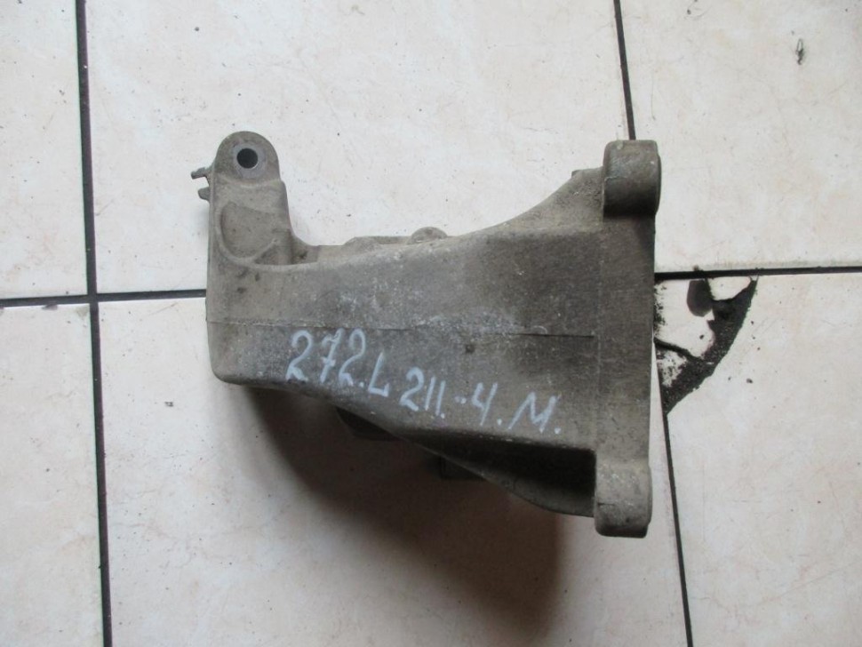 Лапа левая MERCEDES-BENZ E-класс W211/S211 (2002 - 2006) фото 1 — Разборка Мерседес