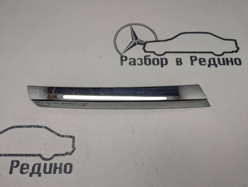 Накладка MERCEDES-BENZ GL-class w164 фото 1 — Разборка Мерседес