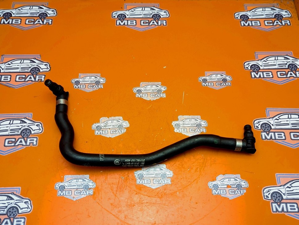 Трубка вентиляции картерных газов MERCEDES-BENZ C-класс W204/S204/С204 рестайлинг (2011 - 2015) фото 1 &mdash; Разборка Мерседес
