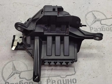 Блок предохранителей MERCEDES-BENZ C-класс W205/S205/C205/A205 (2014 - 2018) — Разборка Мерседес