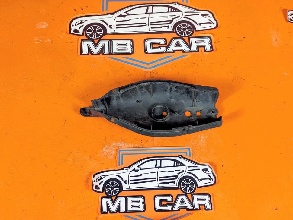 Кожух заднего рычага (лодки) MERCEDES-BENZ E-класс W124/S124/C124/A124 (1984 - 1997) фото 1 &mdash; Разборка Мерседес