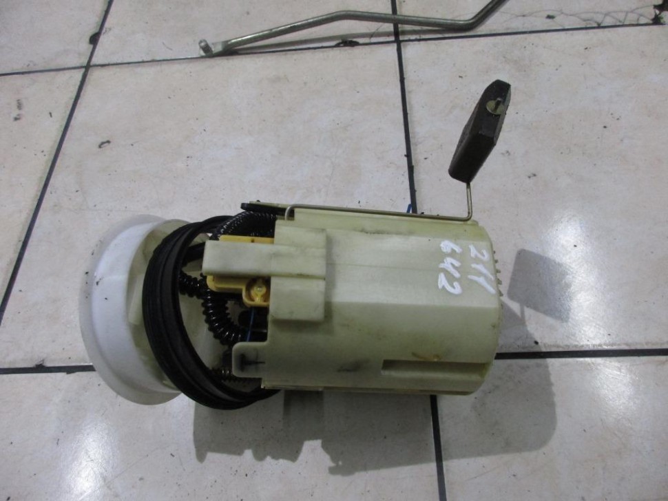 Насос топливный MERCEDES-BENZ E-класс W211/S211 рестайлинг (2006 - 2009) фото 1 — Разборка Мерседес