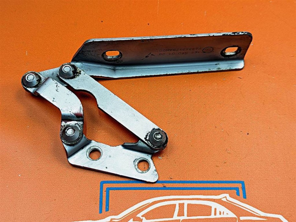 Петля капота MERCEDES-BENZ A-класс W168 рестайлинг (2001 - 2004) фото 1 &mdash; Разборка Мерседес