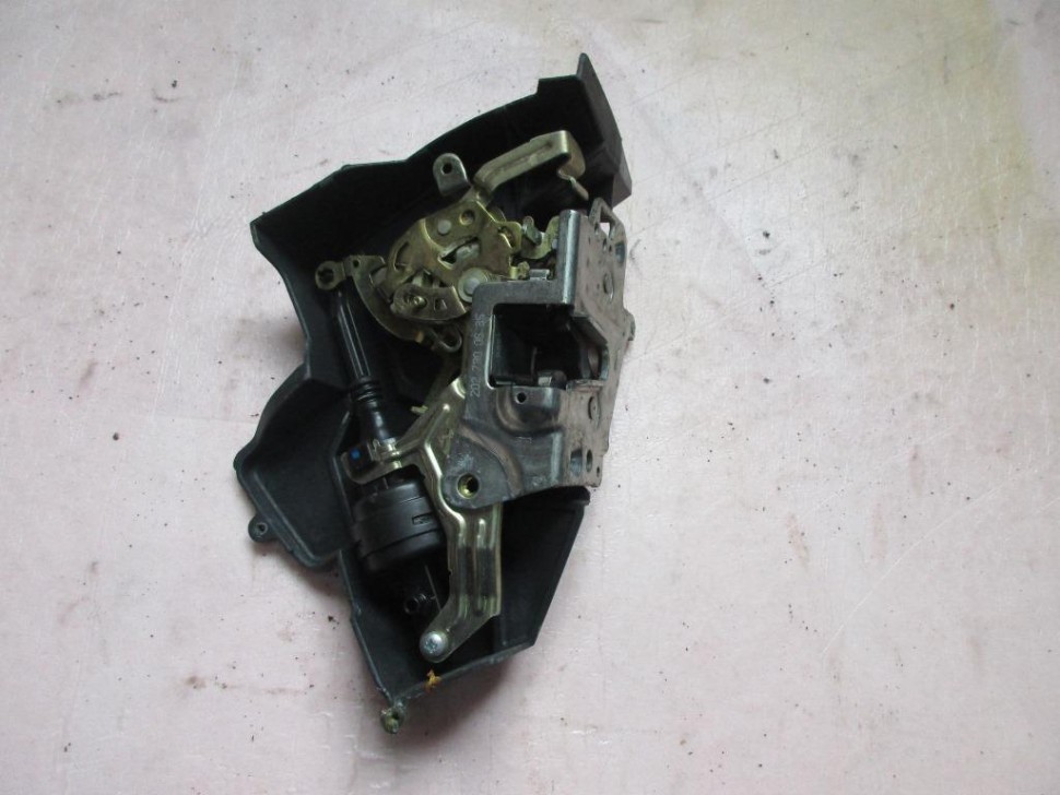 Замок двери задней правой MERCEDES-BENZ E-класс W210/S210 рестайлинг (1999 - 2003) фото 1 — Разборка Мерседес