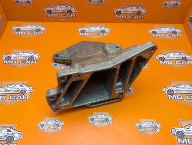 Лапа левая MERCEDES-BENZ S-класс W221 рестайлинг (2009 - 2013) — Разборка Мерседес