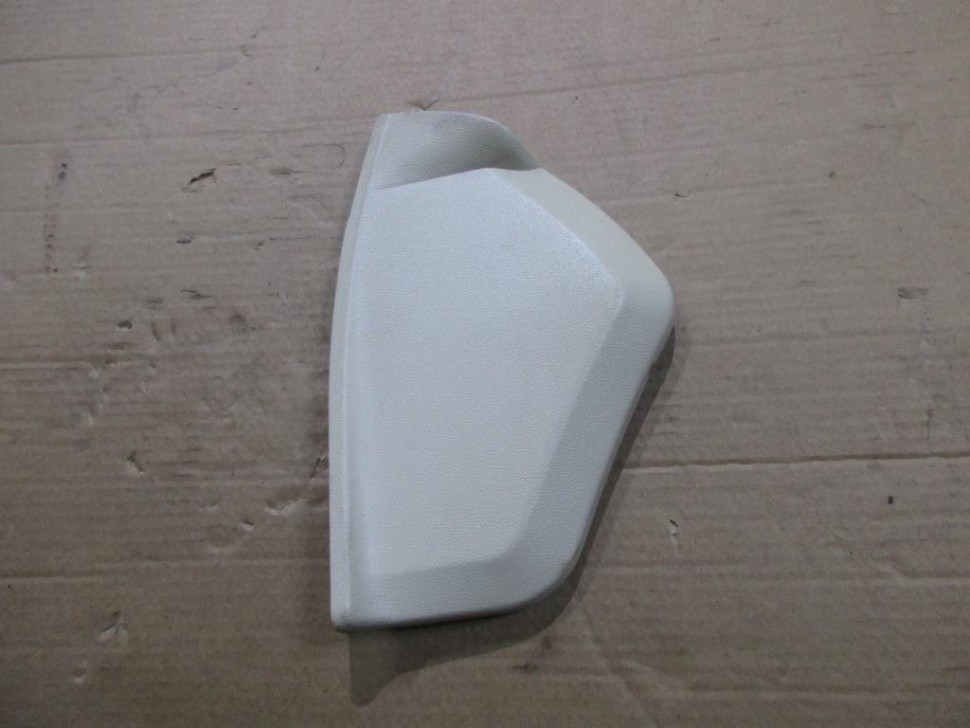 Накладка MERCEDES-BENZ C-класс W203/S203/CL203 рестайлинг (2004 - 2008) фото 1 — Разборка Мерседес