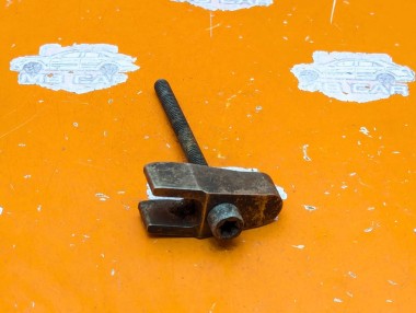 Кронштейн крепления форсунок MERCEDES-BENZ S-класс W220 (1998 - 2005) &mdash; Разборка Мерседес