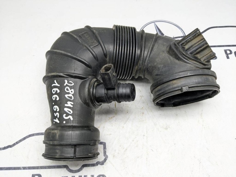 Патрубок воздушный MERCEDES-BENZ M-класс W166 (2011 - 2015) фото 1 — Разборка Мерседес