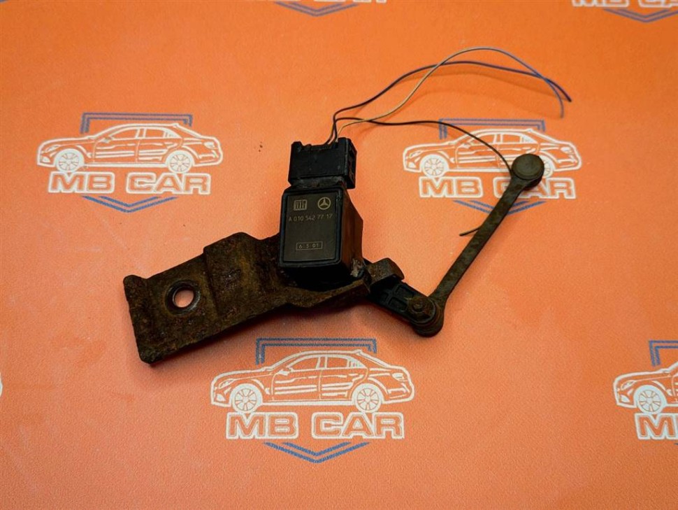 Датчик уровня пола MERCEDES-BENZ CL-класс C215 (1999 - 2002) фото 1 — Разборка Мерседес