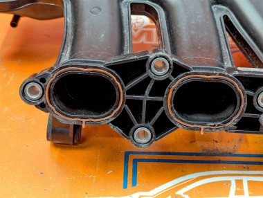 Коллектор впускной MERCEDES-BENZ C-класс W204/S204 (2006 - 2011) — Разборка Мерседес