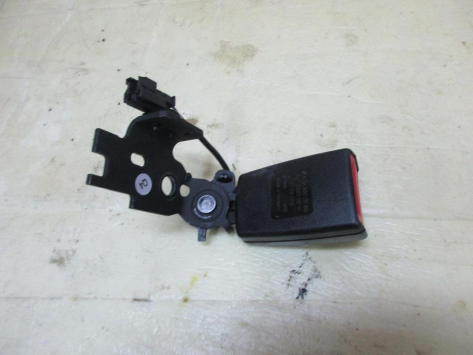 Замок ремня безопасности MERCEDES-BENZ E-класс W213/S213/C238/A238 (2016 - 2021) фото 1 — Разборка Мерседес