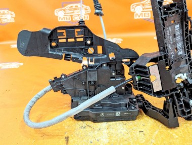 Замок двери передней левой MERCEDES-BENZ GLE-класс W166 (2015 - 2018) — Разборка Мерседес