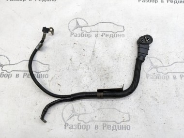 Провод генератора MERCEDES-BENZ S-класс W220 рестайлинг (2002 - 2005) — Разборка Мерседес