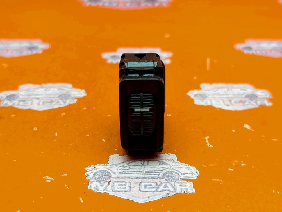 Кнопка корректора фар MERCEDES-BENZ CLK-класс C208/A208 рестайлинг (1999 - 2003) фото 1 — Разборка Мерседес