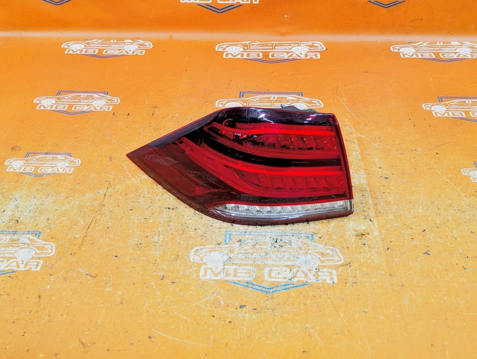 Фонарь задний левый MERCEDES-BENZ GLE-класс W166 (2015 - 2018) фото 1 — Разборка Мерседес