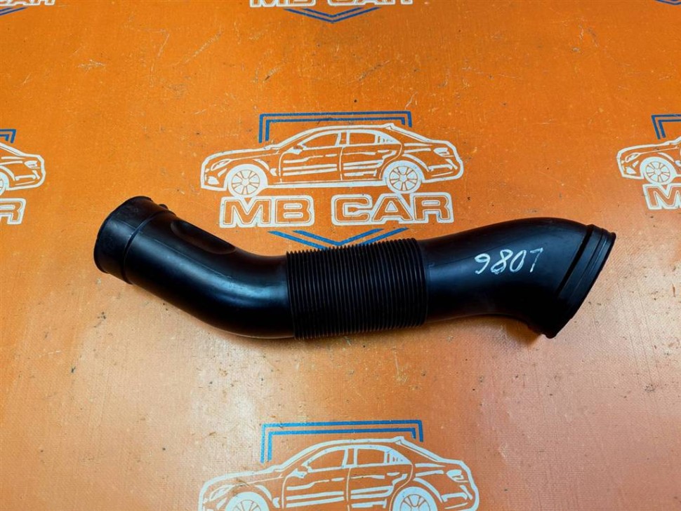 Патрубок воздушный MERCEDES-BENZ CL-класс C215 (1999 - 2002) фото 1 — Разборка Мерседес