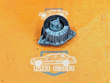 Опора двигателя MERCEDES-BENZ C-класс W204/S204 (2006 - 2011) — Разборка Мерседес