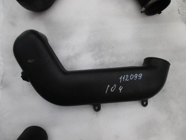 Патрубок впускной MERCEDES-BENZ W124 W124/S124/C124/A124 (1984 - 1993) — Разборка Мерседес