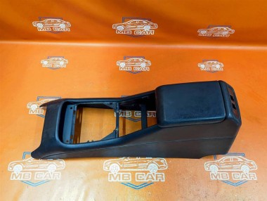 Подлокотник MERCEDES-BENZ M-класс W163 (1997 - 2001) — Разборка Мерседес