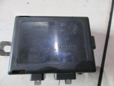 Усилитель антенны MERCEDES-BENZ M-класс W163 (1997 - 2001) — Разборка Мерседес