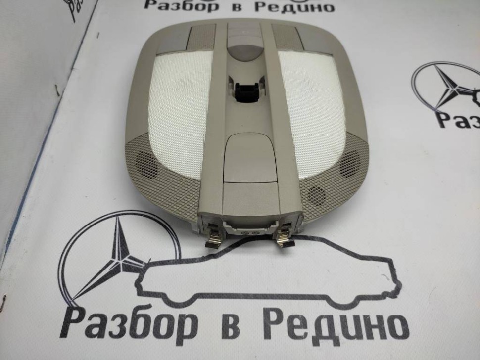 Плафон салона MERCEDES-BENZ R-класс W251 (2005 - 2007) фото 1 — Разборка Мерседес