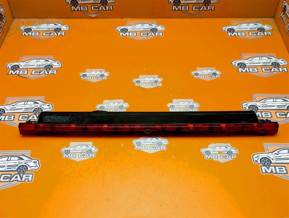 Фонарь стоп-сигнала MERCEDES-BENZ Vito W638 (1996 - 2003) фото 1 — Разборка Мерседес