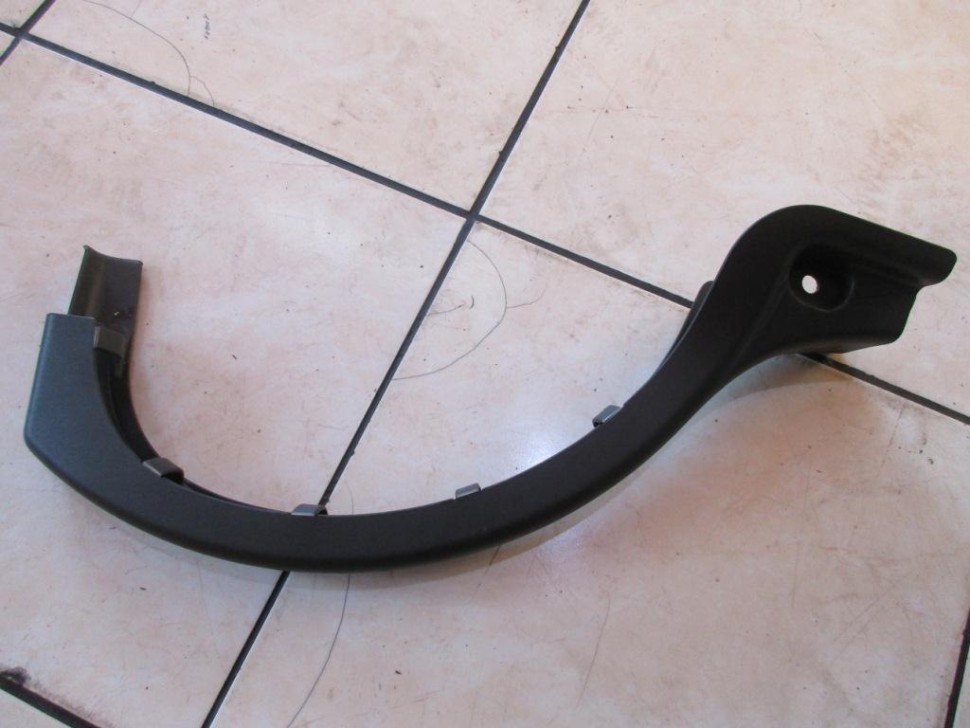 Накладка петли багажника MERCEDES-BENZ C-класс W203/S203/CL203 рестайлинг (2004 - 2008) фото 1 — Разборка Мерседес