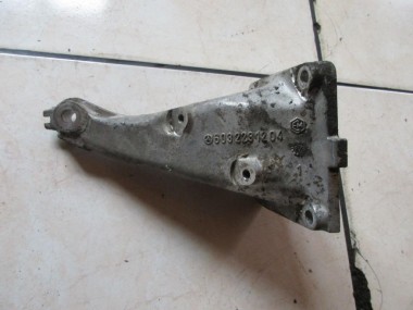 Лапа левая MERCEDES-BENZ W124 W124/S124/C124/A124 (1984 - 1993) — Разборка Мерседес