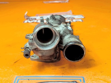Коллектор впускной MERCEDES-BENZ R-класс W251 (2005 - 2007) &mdash; Разборка Мерседес
