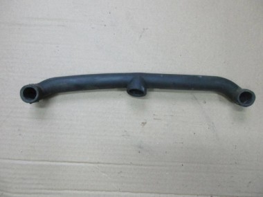 Трубка вентиляции картерных газов MERCEDES-BENZ S-класс W220 рестайлинг (2002 - 2005) — Разборка Мерседес