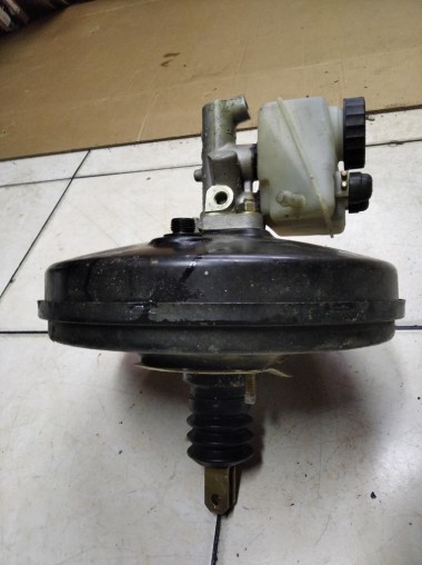 Вакуумный усилитель тормозов MERCEDES-BENZ W124 W124/S124/C124/A124 (1984 - 1993) — Разборка Мерседес