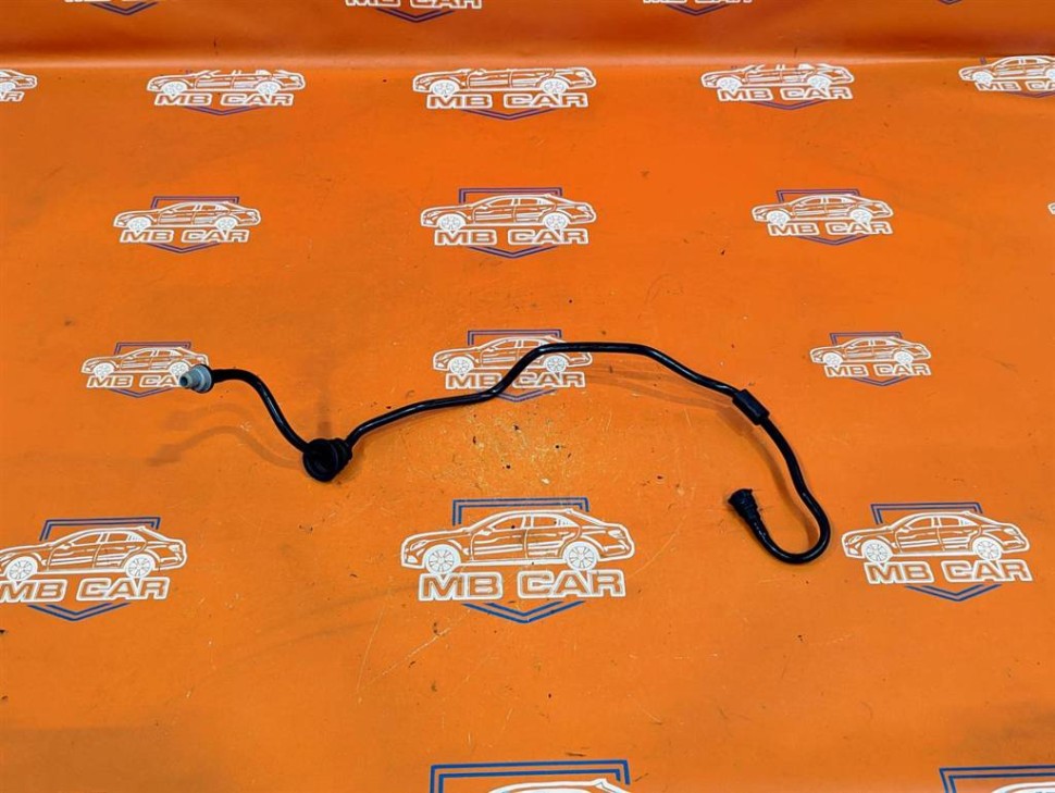 Трубка вакуумная MERCEDES-BENZ M-класс W164 (2005 - 2008) фото 1 — Разборка Мерседес